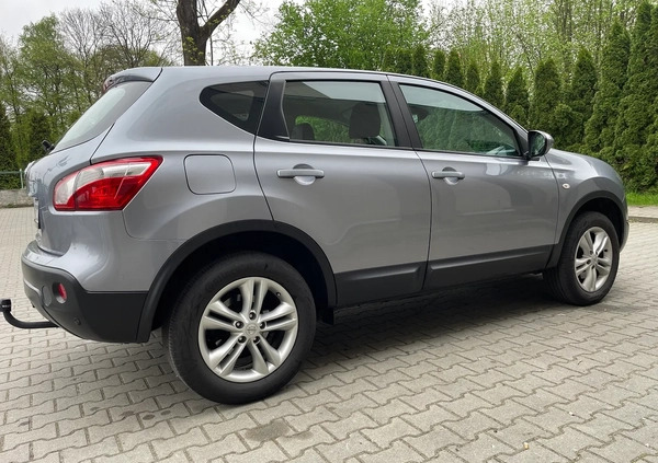 Nissan Qashqai cena 41800 przebieg: 182000, rok produkcji 2011 z Kielce małe 407